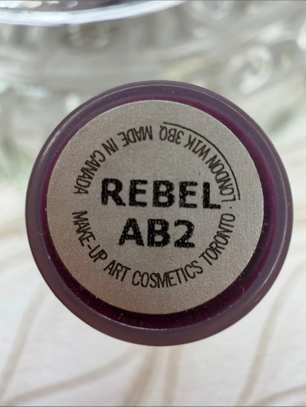MAC Cosmetics rich plum